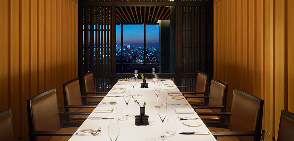 aman-tokyo-private-dining-room